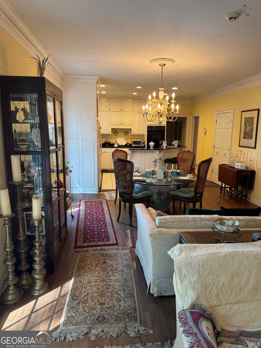 800 W Williamson Road Williamson - 32
