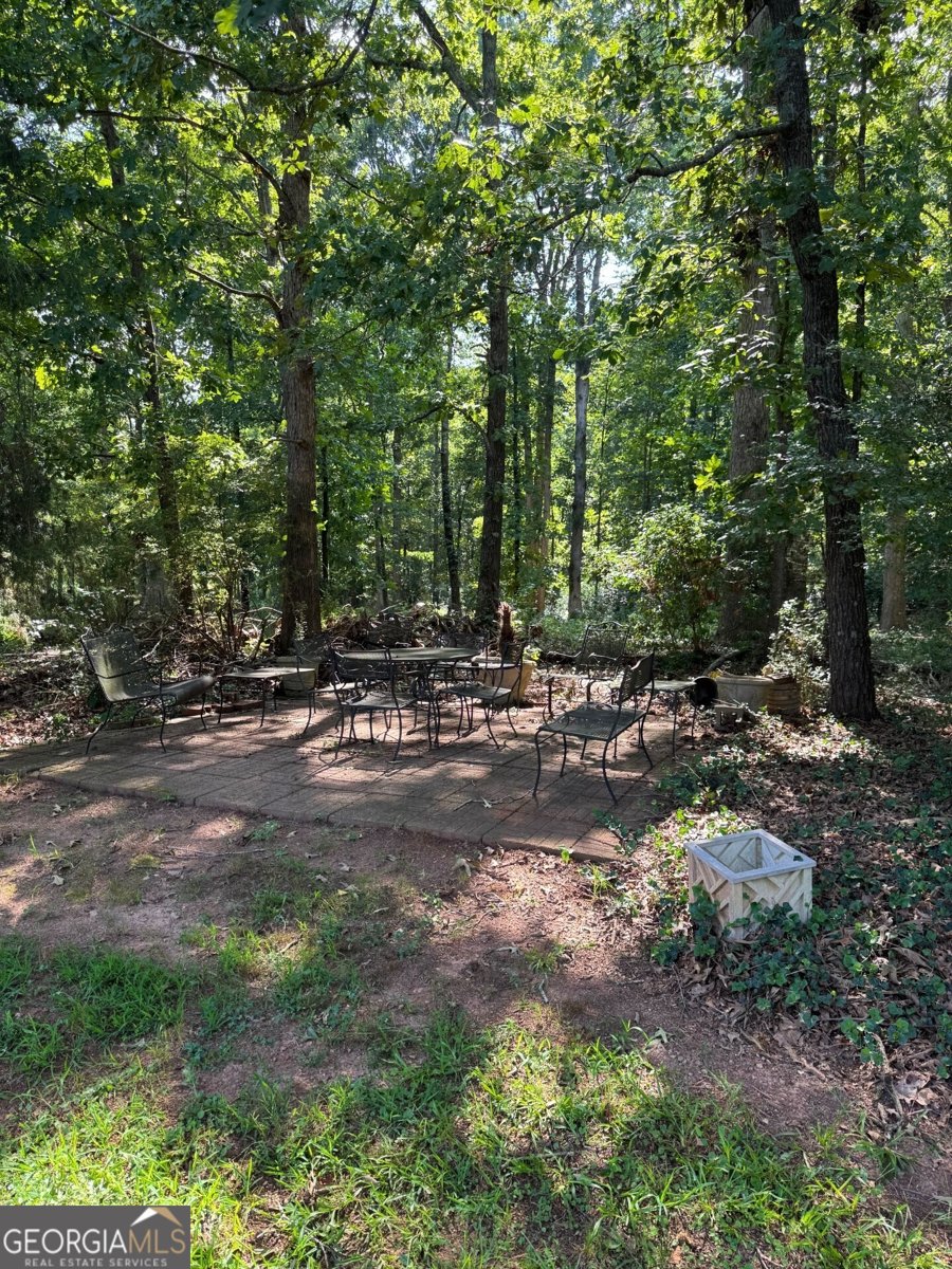 800 W Williamson Road Williamson - 62