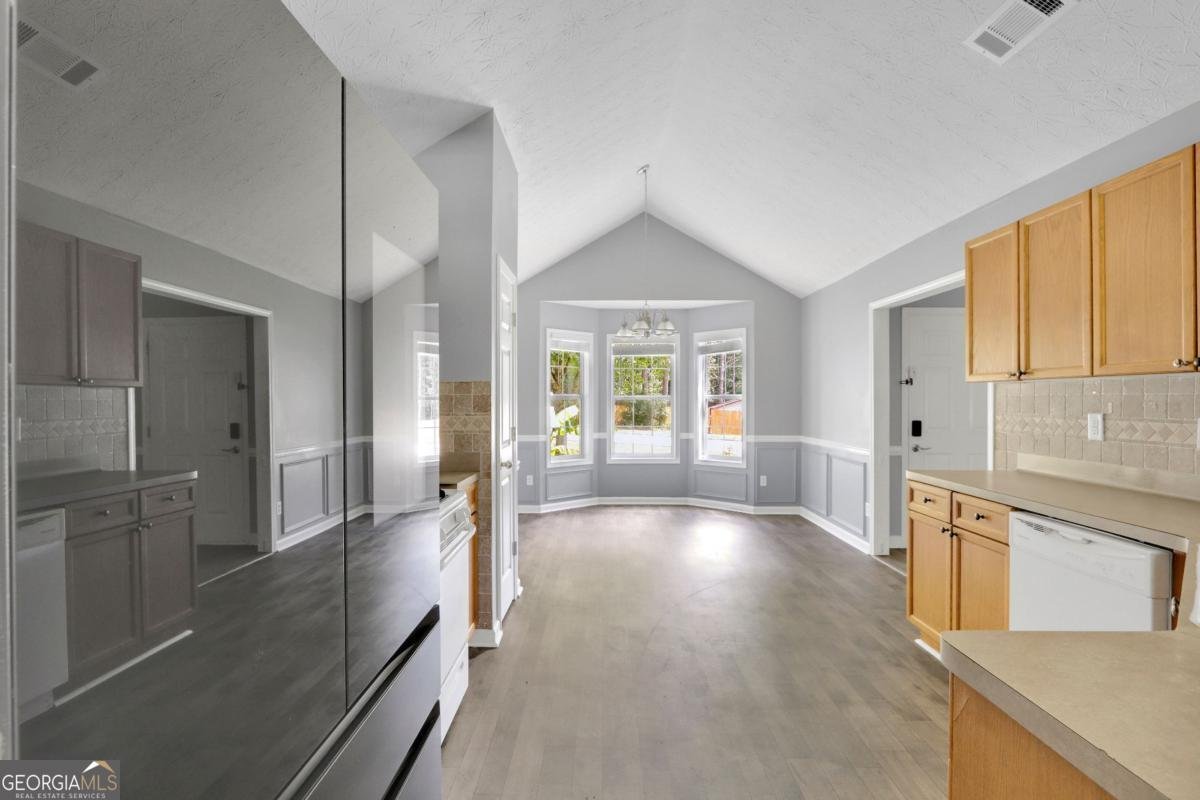 1472 Armende Circle Dacula - 22