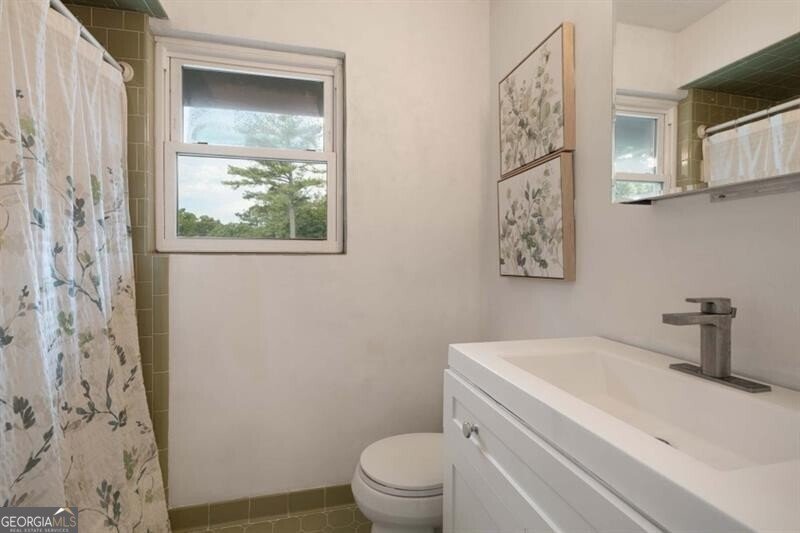 4060 Haverhill Drive Atlanta - 20