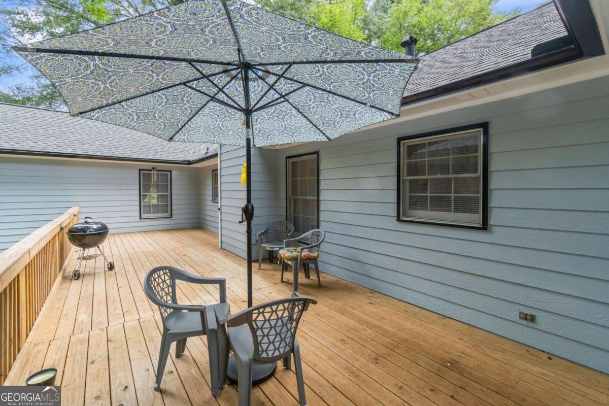 232 CLARKDELL Drive Stockbridge - 32