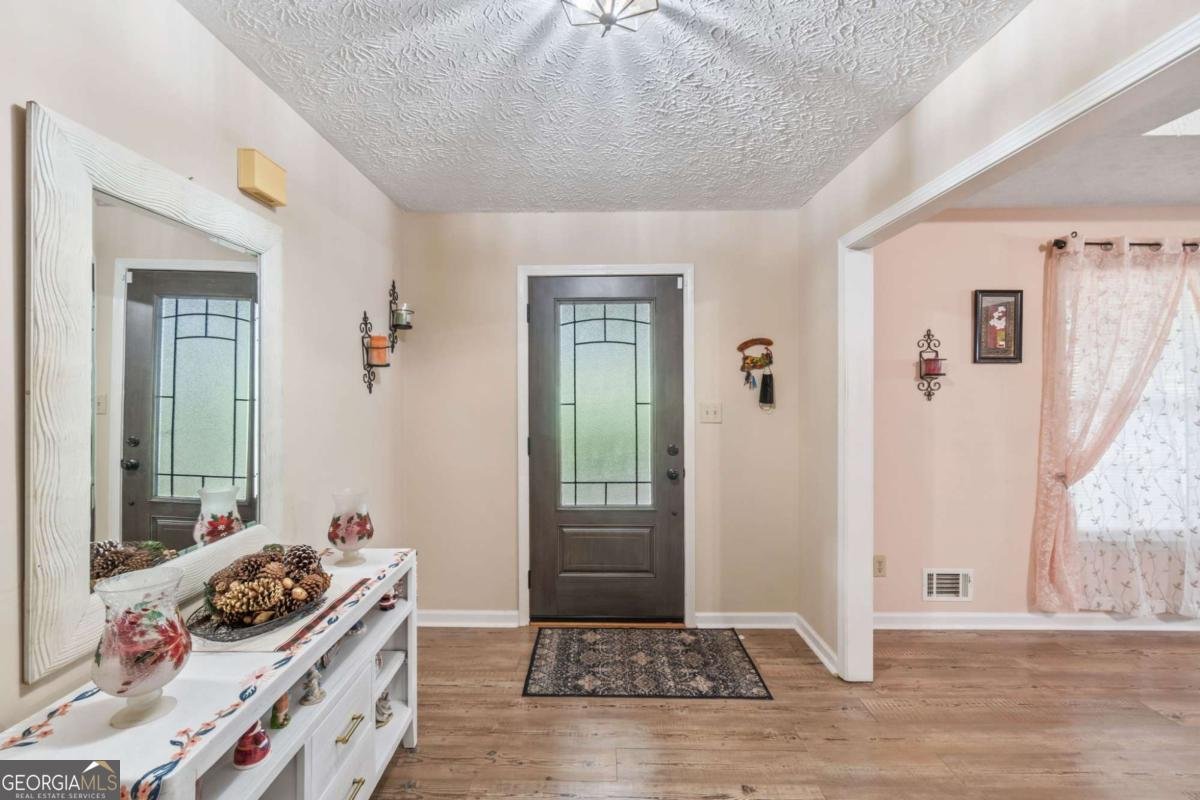232 CLARKDELL Drive Stockbridge - 7