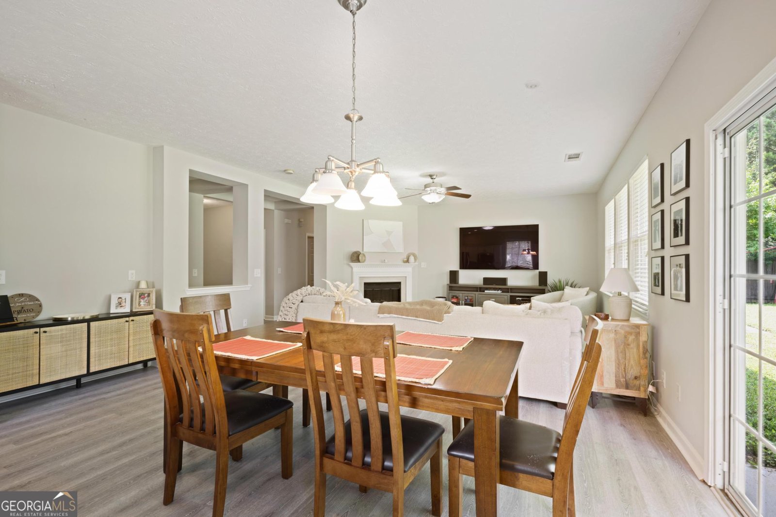 147 Sugar Berry Place Dallas - 8