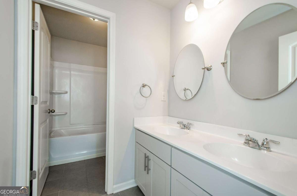 2424 Saint Andrews Ridge Atlanta - 35