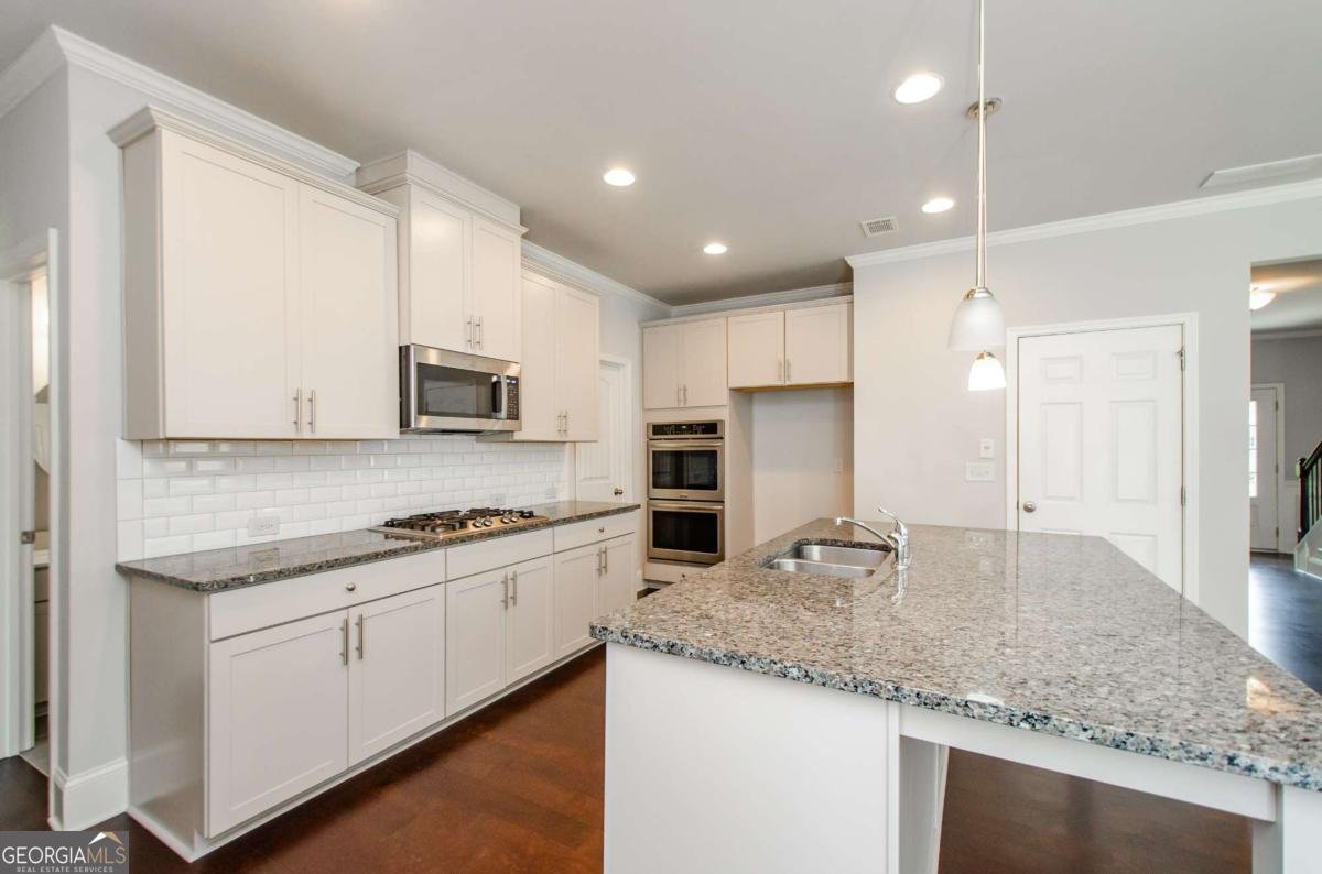 2424 Saint Andrews Ridge Atlanta - 9