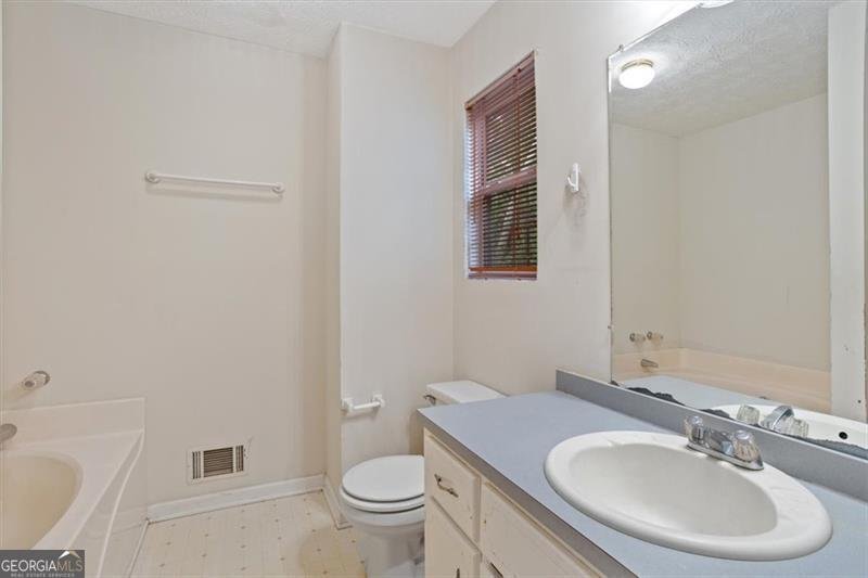 1516 Kimberly Place Canton - 22