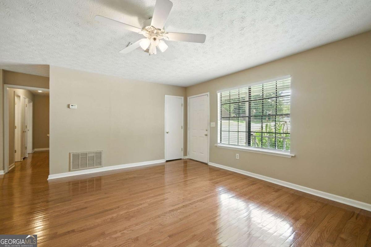 3045 Wildflower Lane Snellville - 20