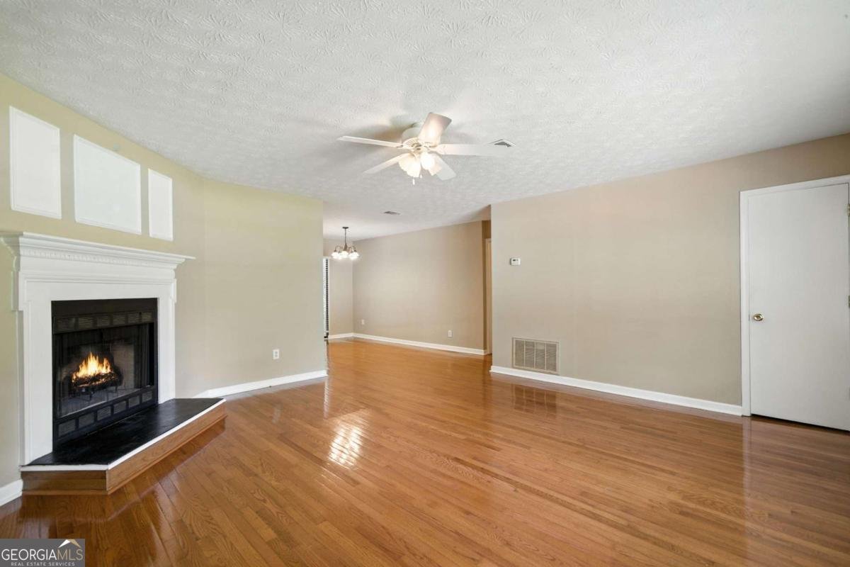 3045 Wildflower Lane Snellville - 7
