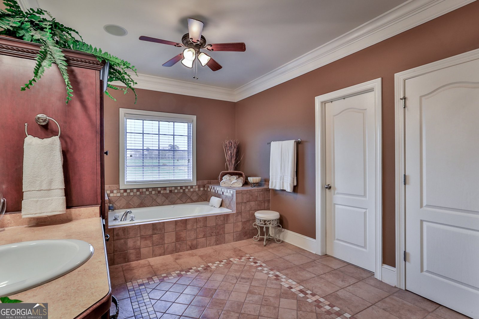 12164 Highway 142 Newborn - 66