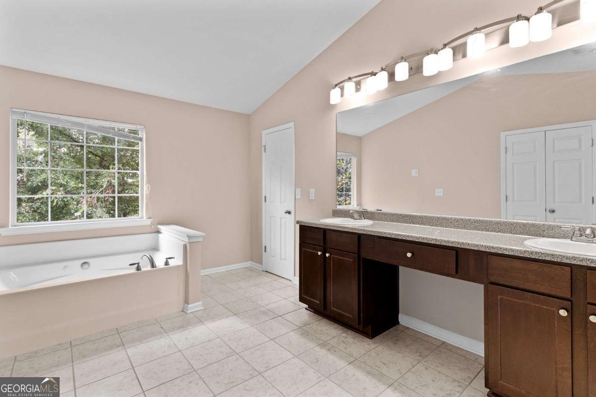 13581 Weycroft Circle Alpharetta - 16