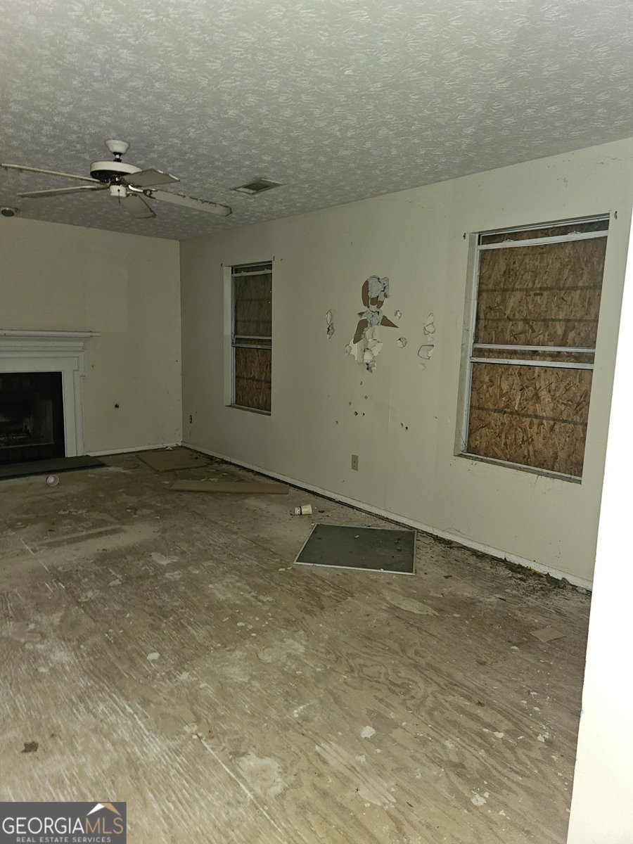 3587 Portsmouth Cir Lithonia - 23