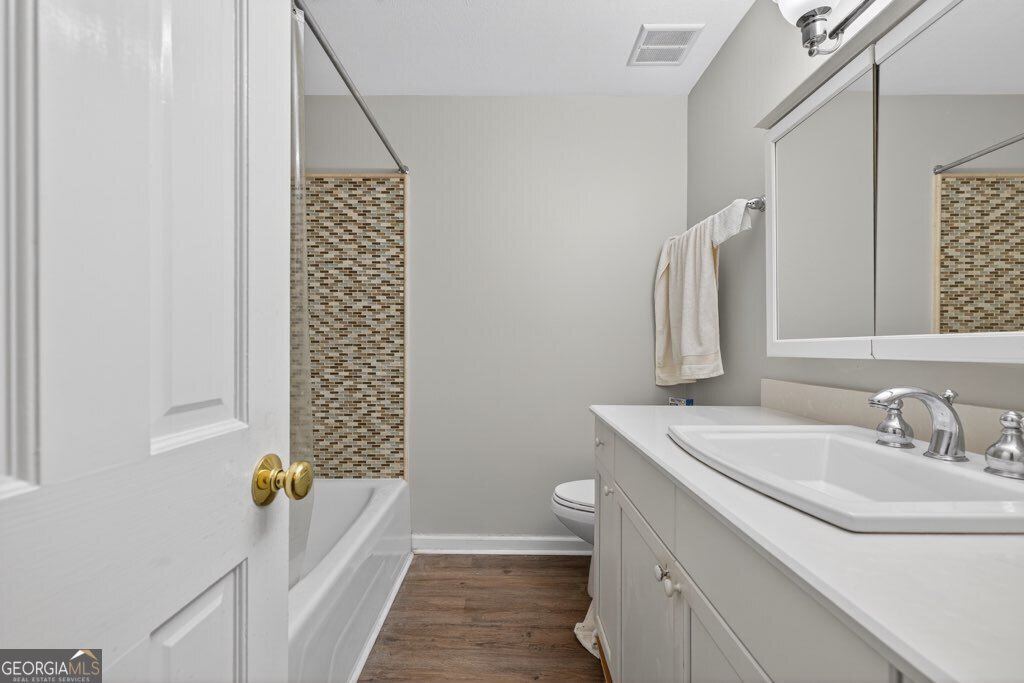 1382 Huntingford Drive Marietta - 20