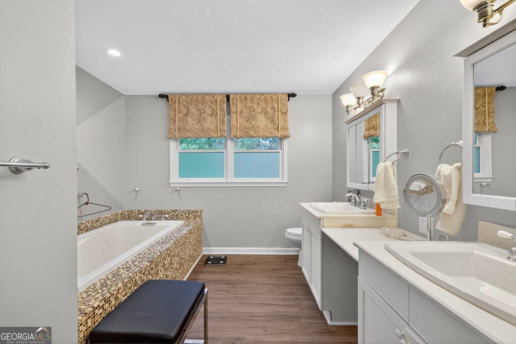 1382 Huntingford Drive Marietta - 26