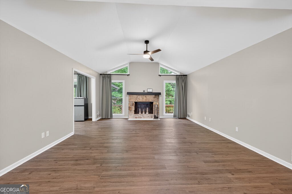 1382 Huntingford Drive Marietta - 9
