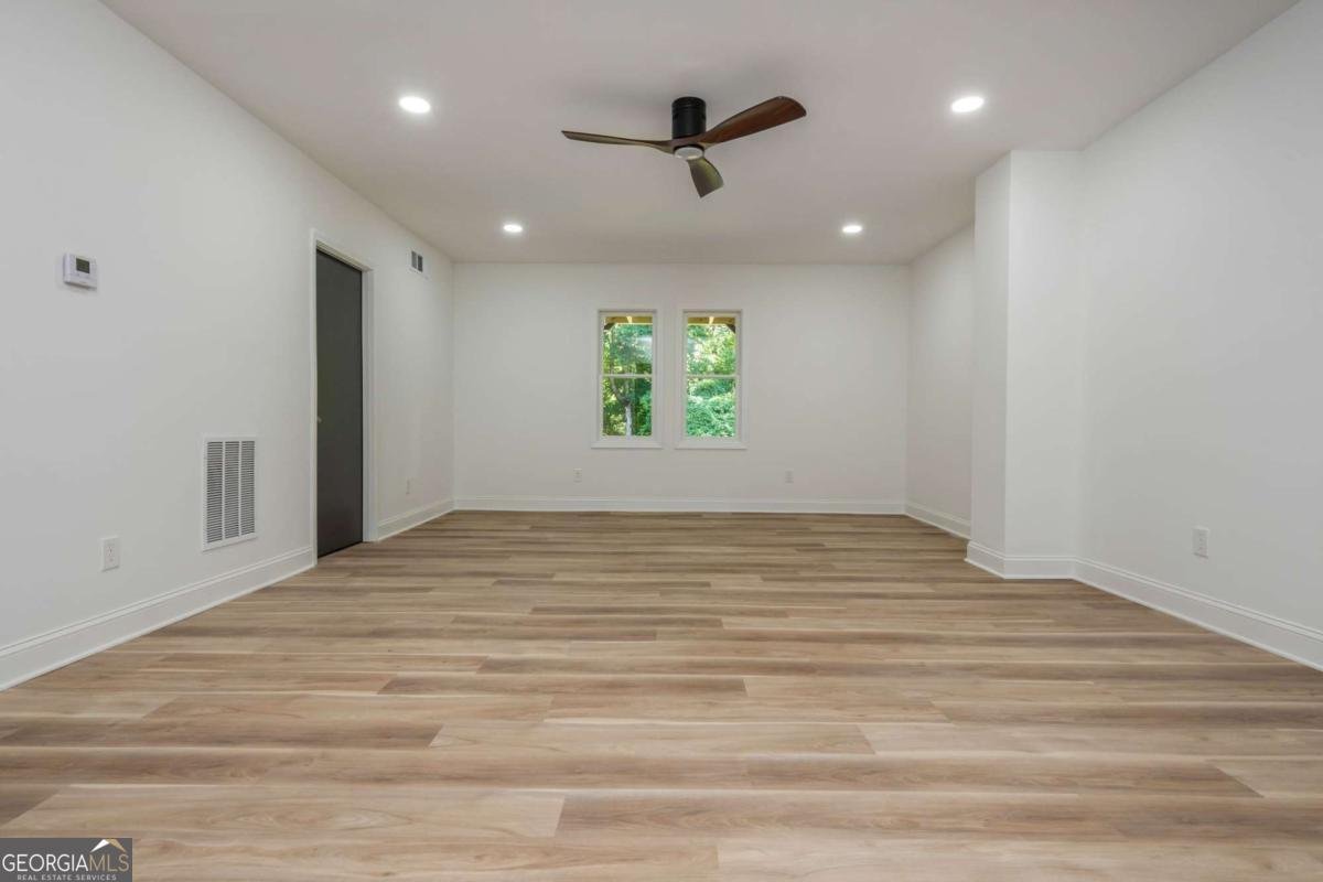 350 Ridgewater Drive Marietta - 33