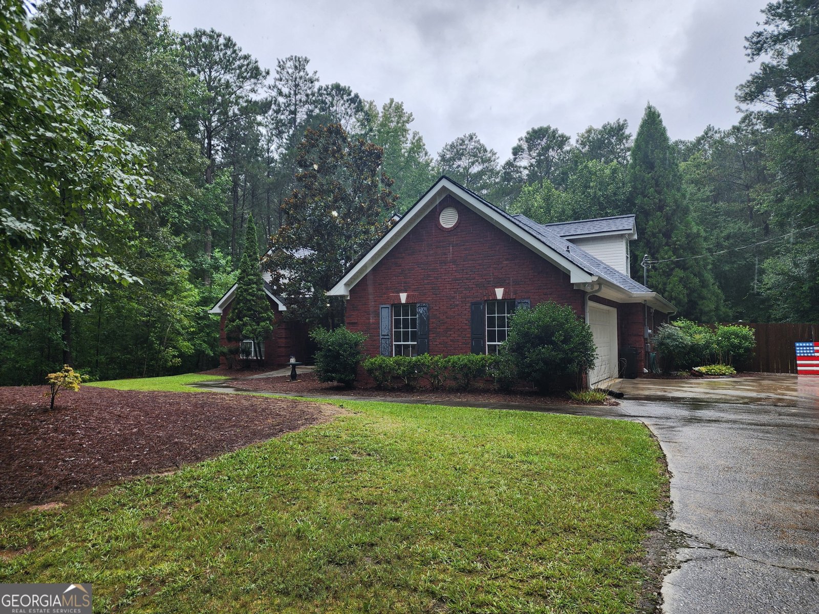520 Lake Drive Oxford - 1