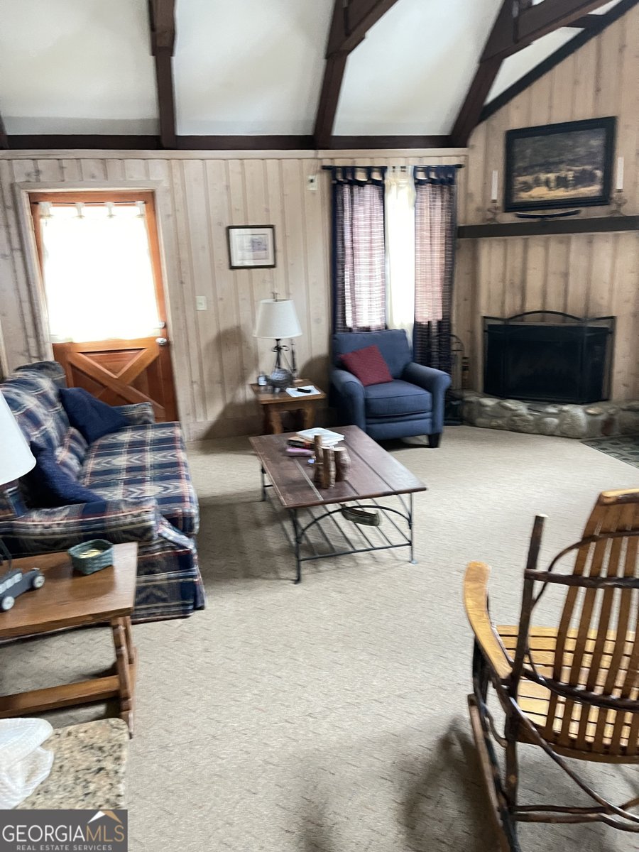 15 St Moritz Pine Mountain - 4