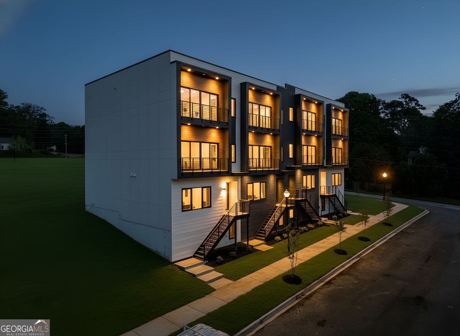 3265 Memorial Drive Decatur - 46