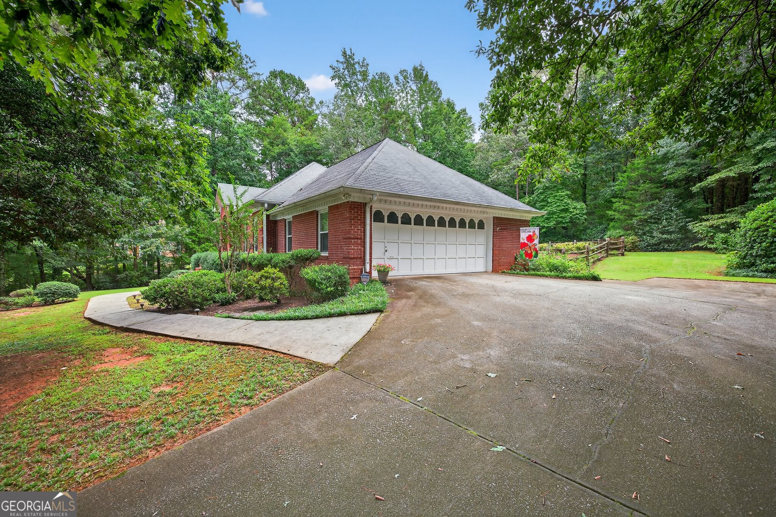 5312 Ashley Drive Conyers - 60