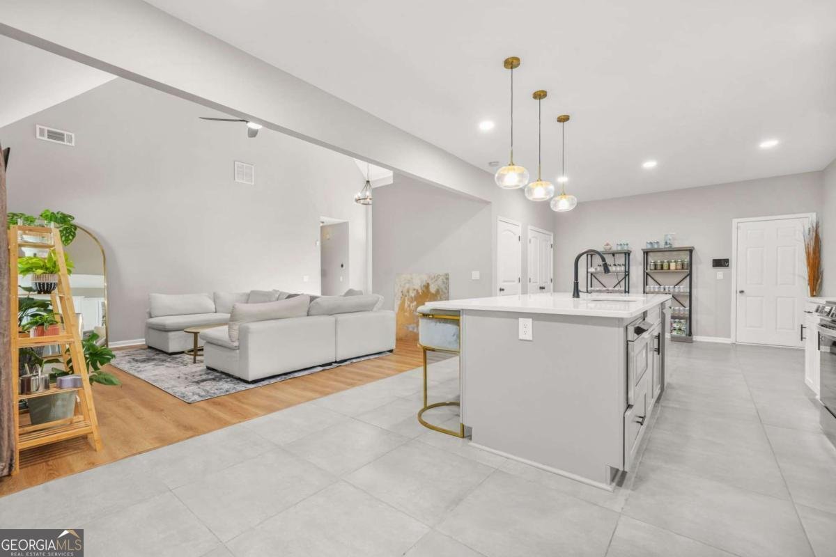 437 STEPHENSON Road Stone Mountain - 8
