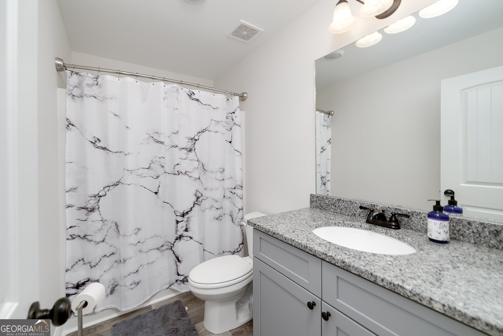 519 Barbara Court Forsyth - 1
