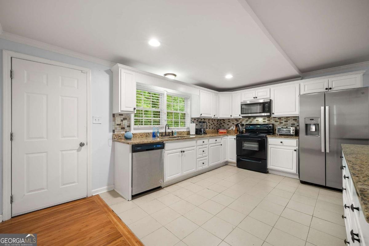 1047 Peeples Street Atlanta - 6