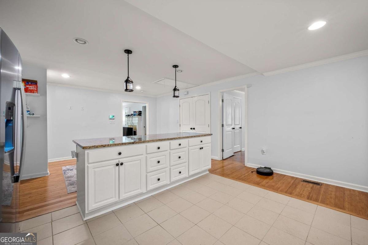 1047 Peeples Street Atlanta - 8