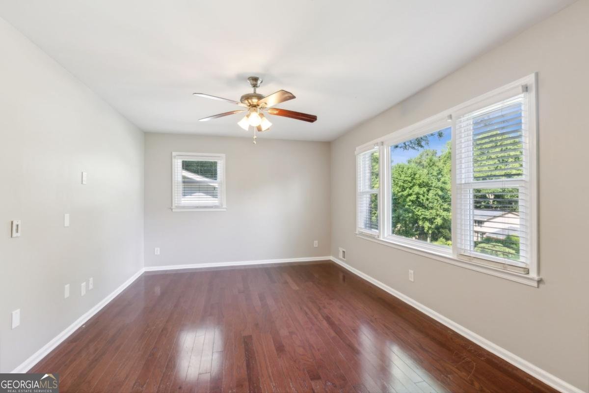 1231 Sanden Ferry Drive Buford - 11