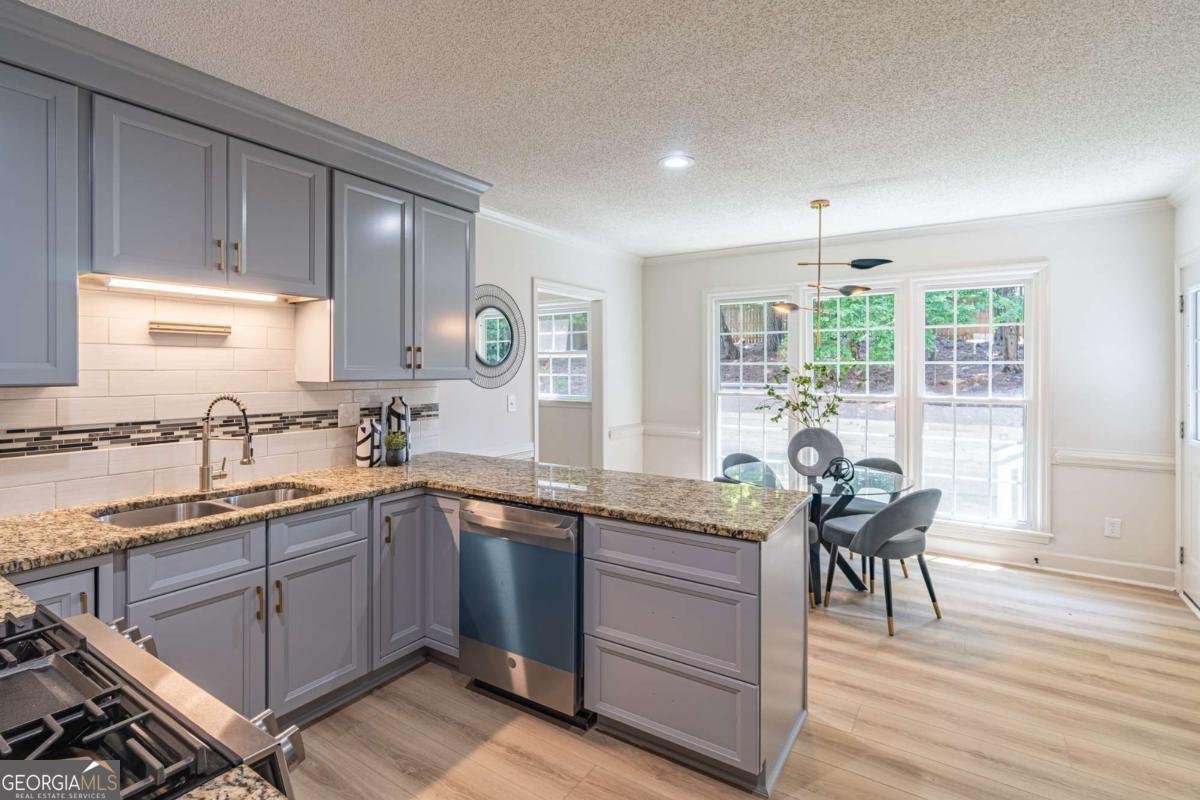 10875 Kimball Bridge Crossing Alpharetta - 19