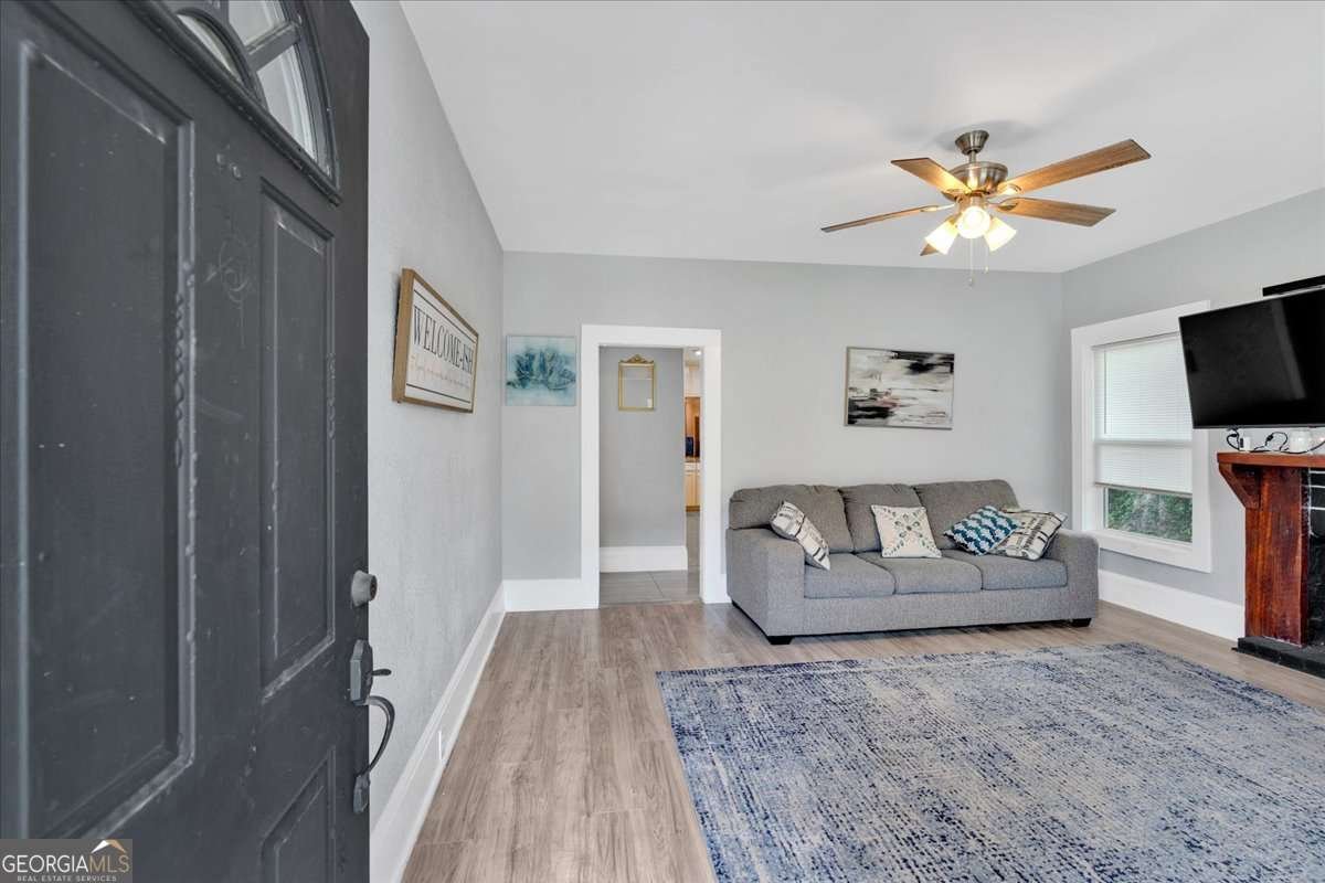 8 Hughes Street Rome - 3