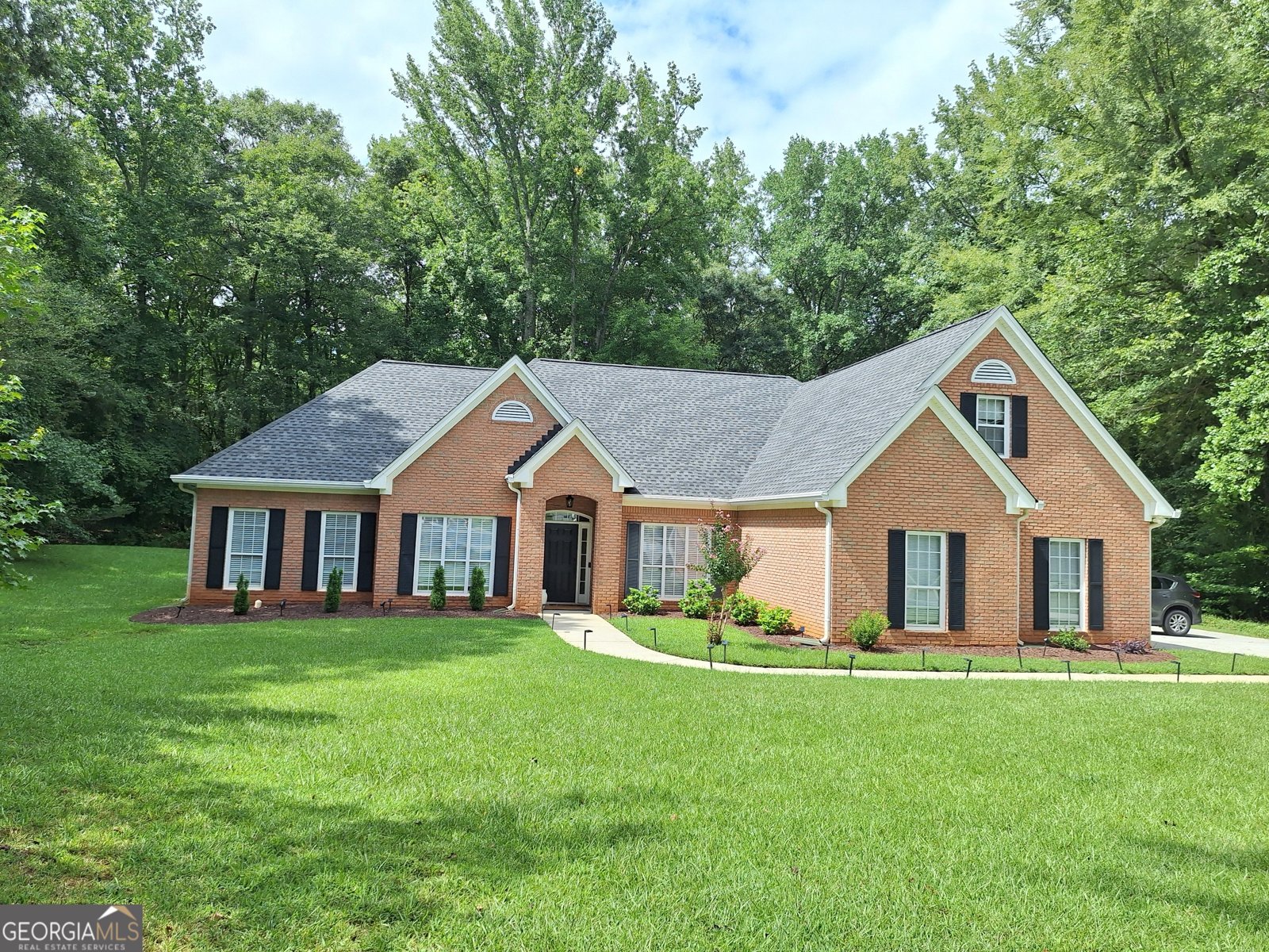 140 Ralston Court Fayetteville - 1
