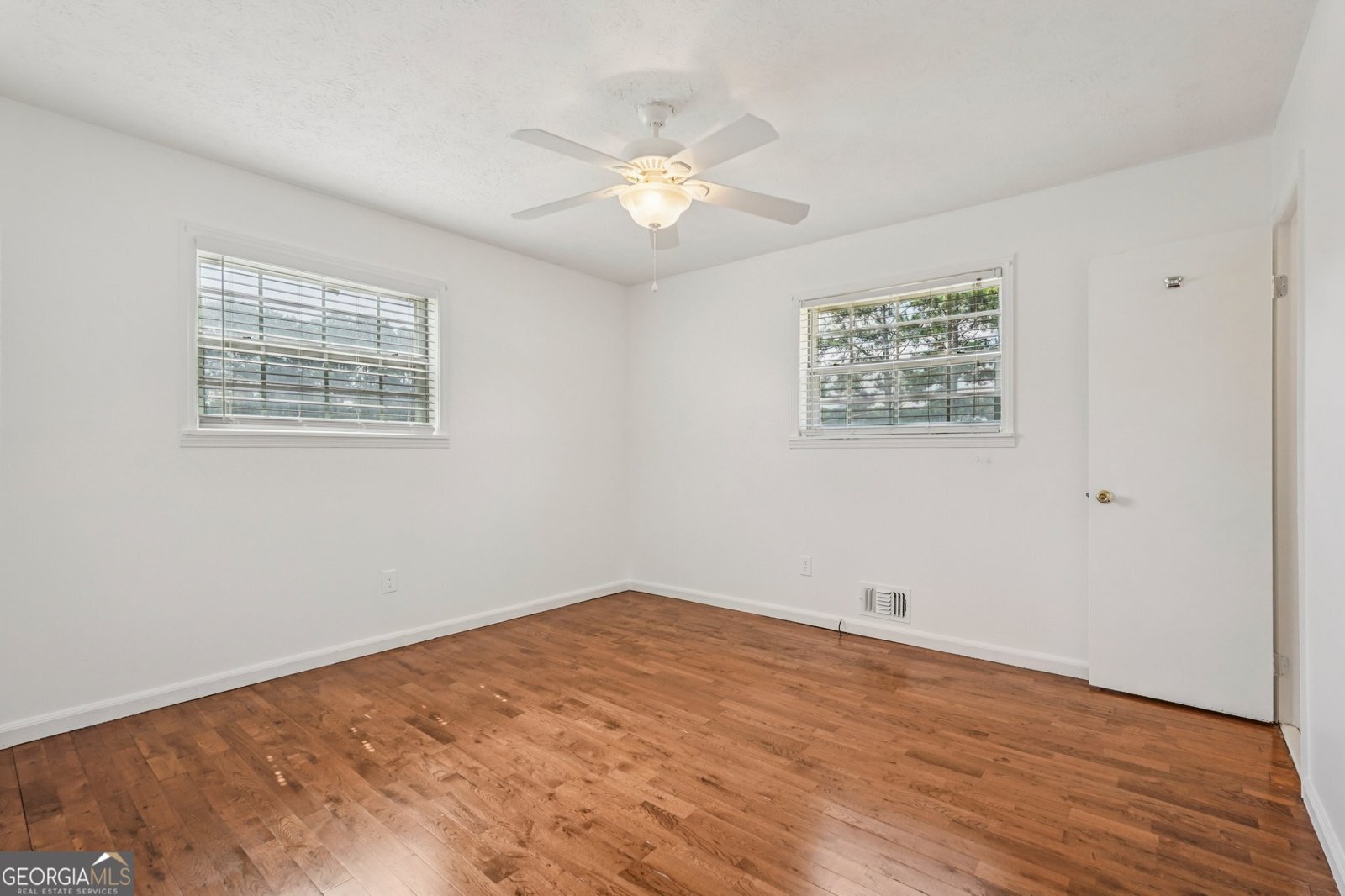 7584 Ann Street Riverdale - 18