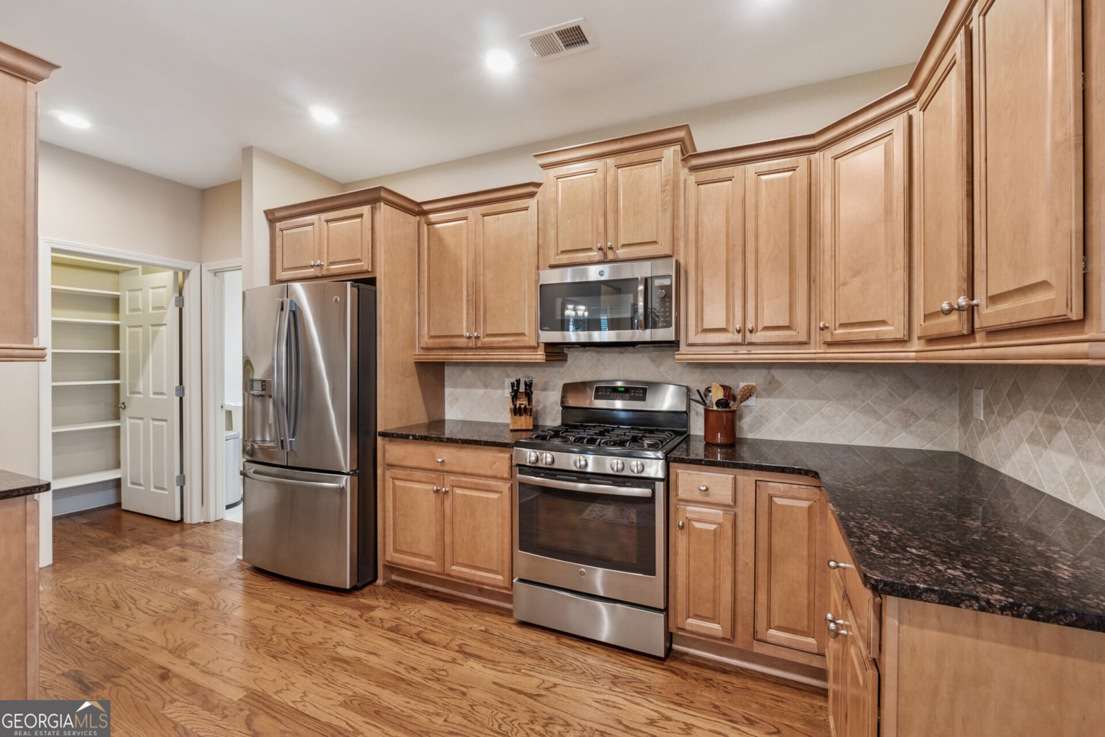268 Orchards Circle Woodstock - 8