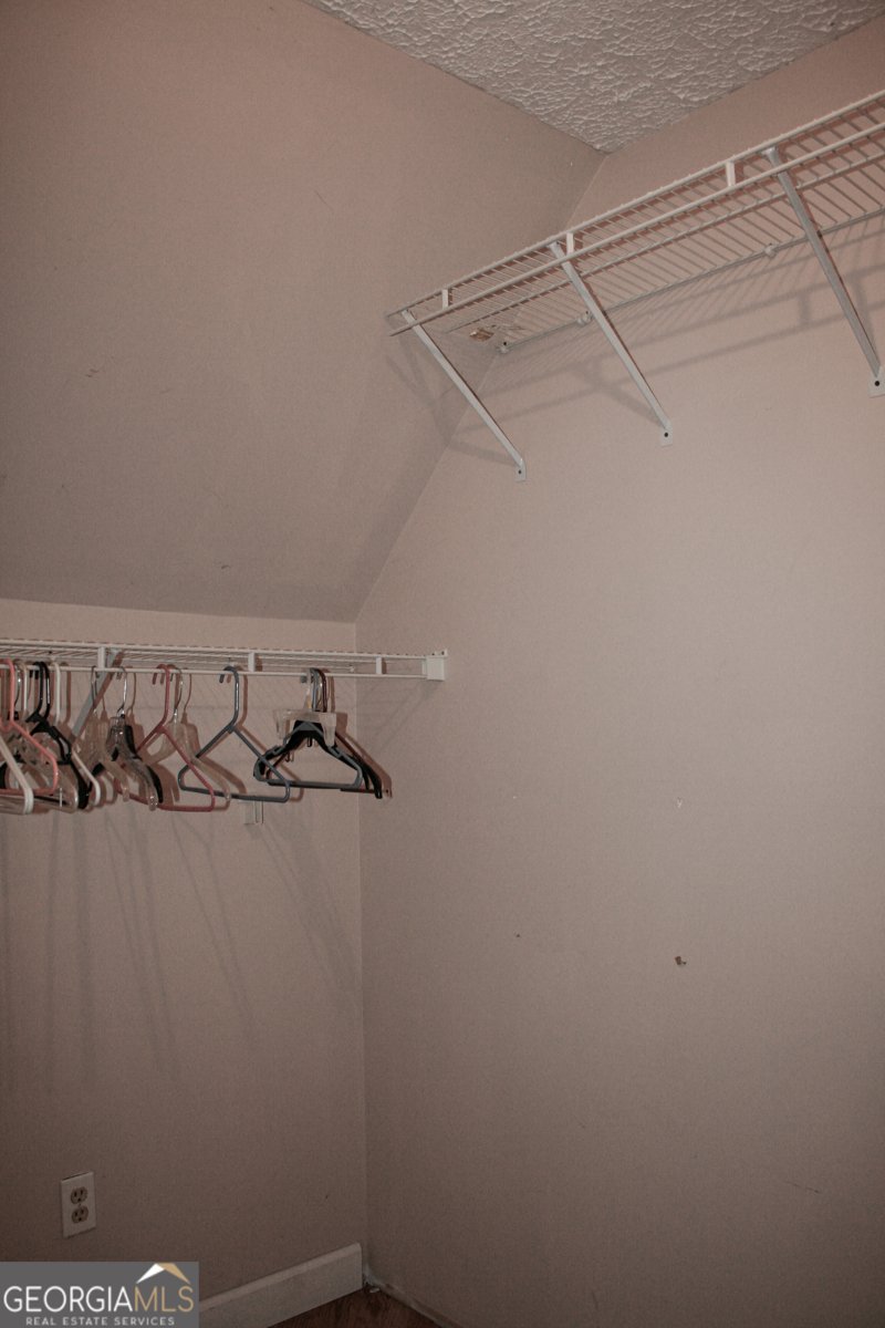 110 KACEY POWDER SPRINGS - 3