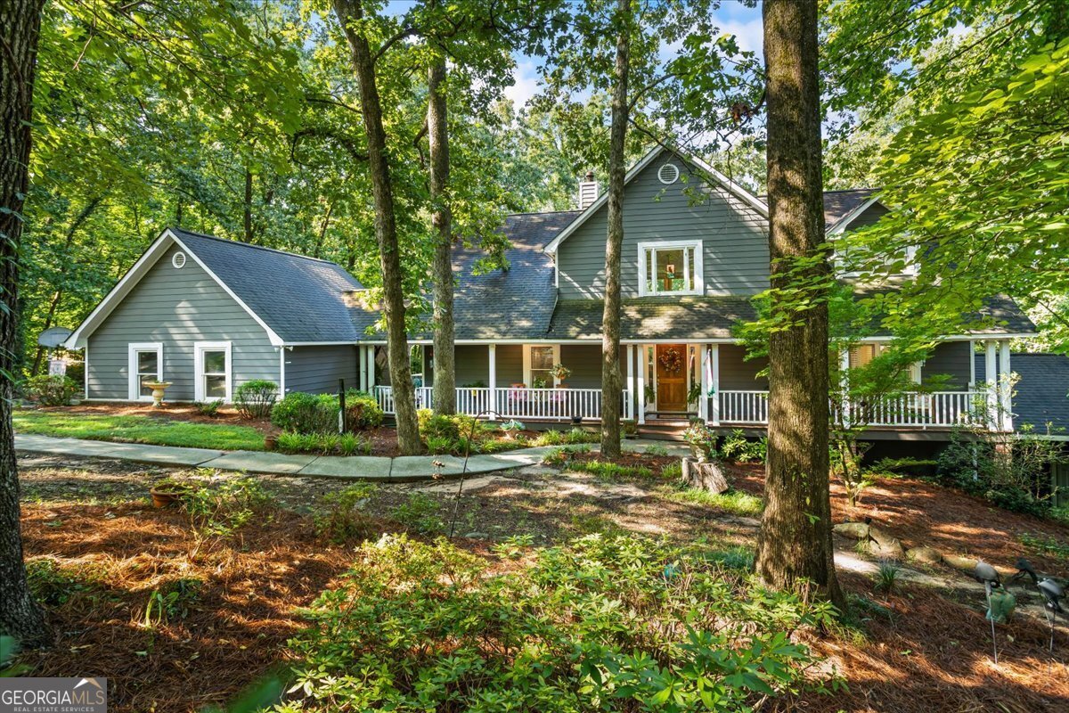 3205 Woodhaven Court Conyers - 1