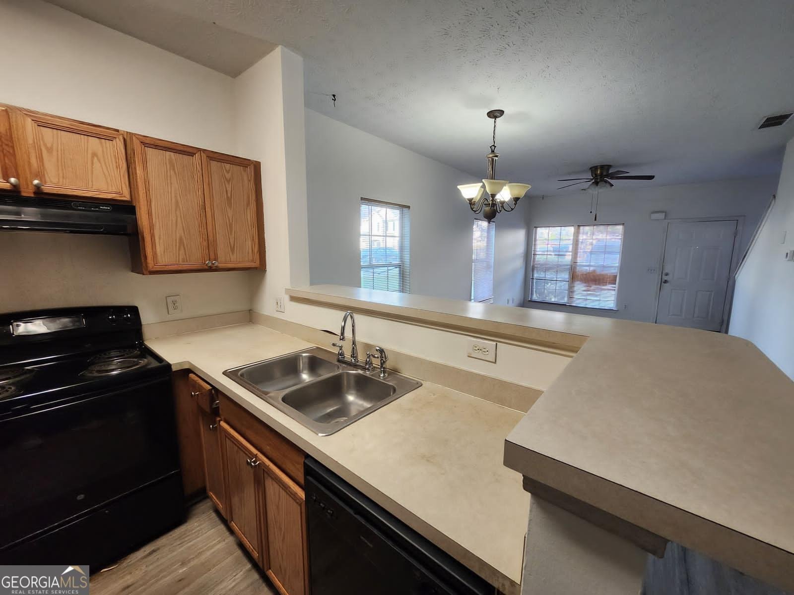 6080 Camden Forrest Cove Riverdale - 4