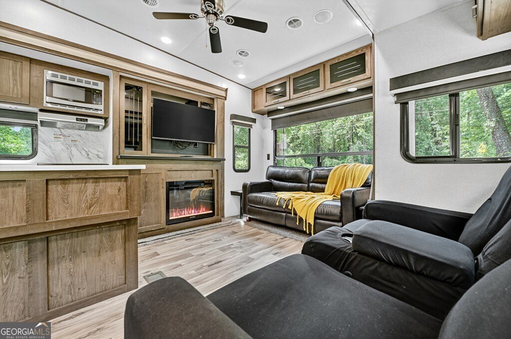 881 Aska Road Blue Ridge - 38