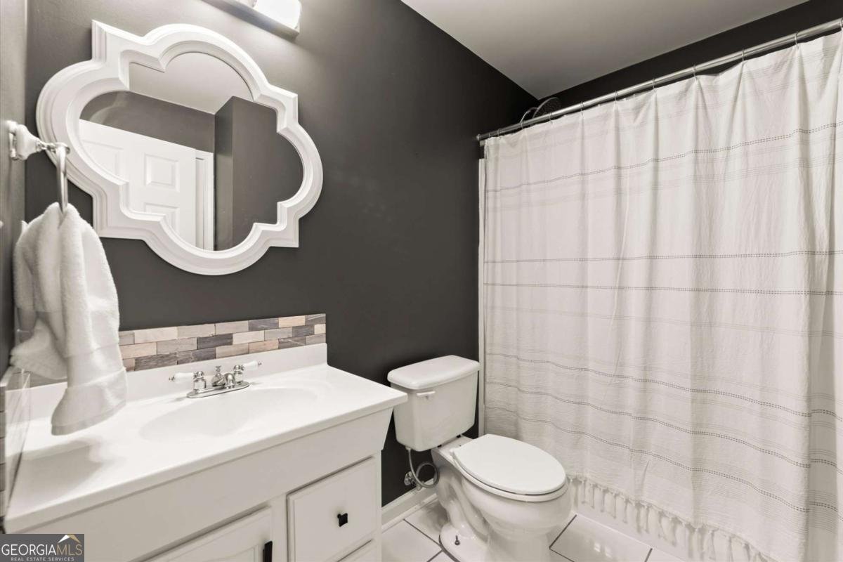 313 Thorntree Lane Canton - 46