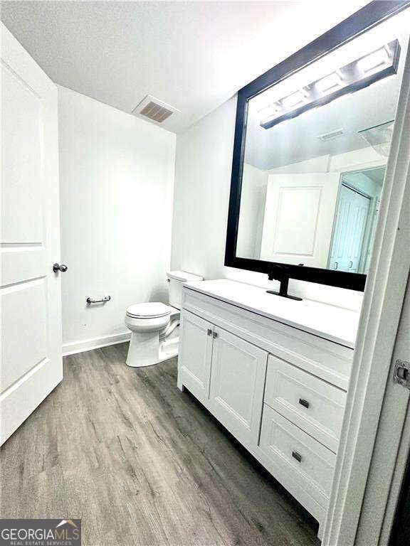 3338 Peachtree Road Atlanta - 19