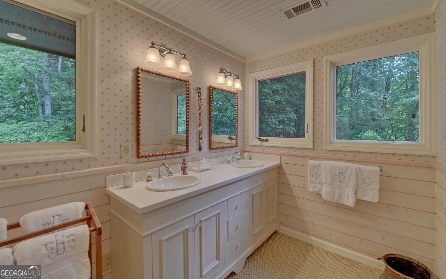 3540 Lake Rabun Road Lakemont - 32