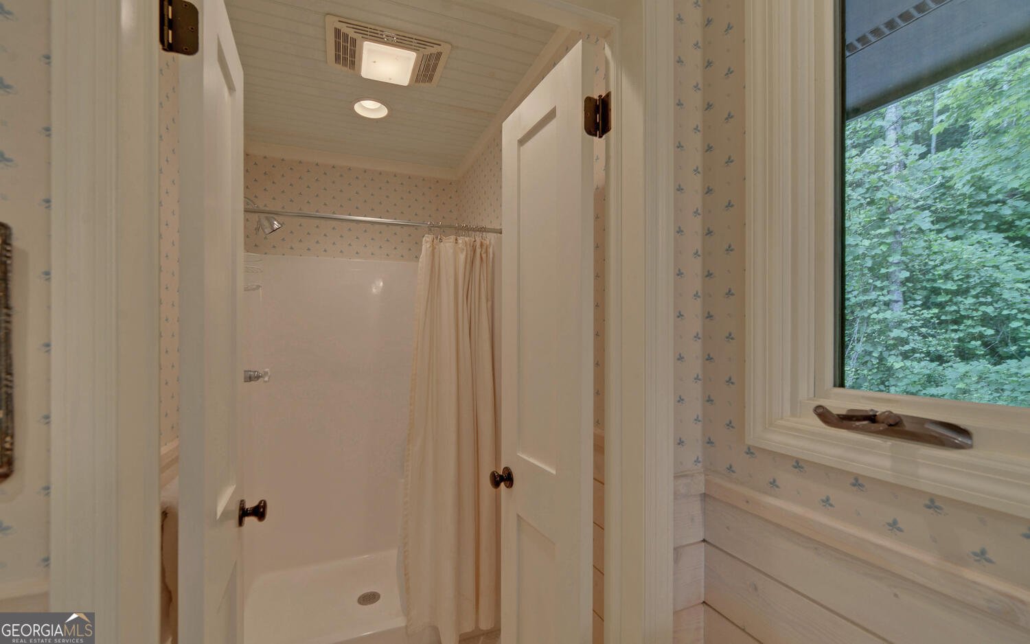 3540 Lake Rabun Road Lakemont - 33