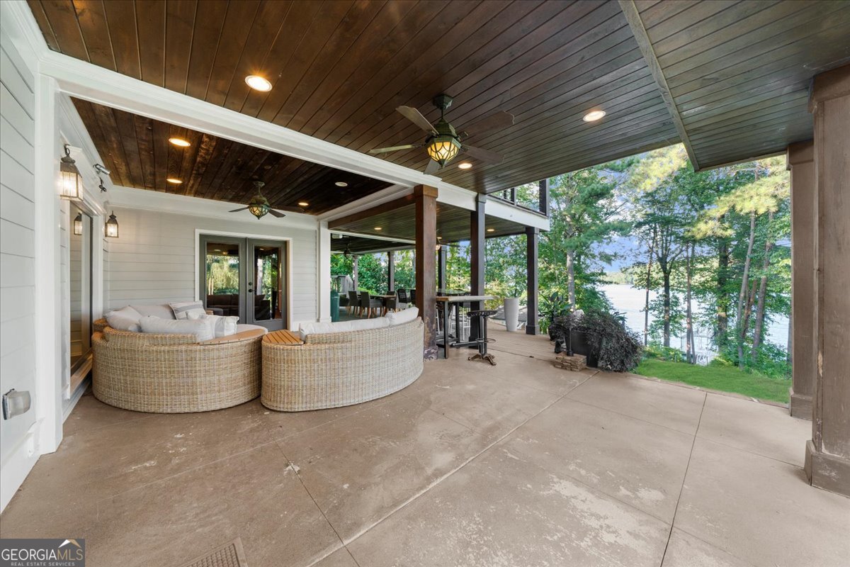 6402 Lakeview Drive Buford - 27