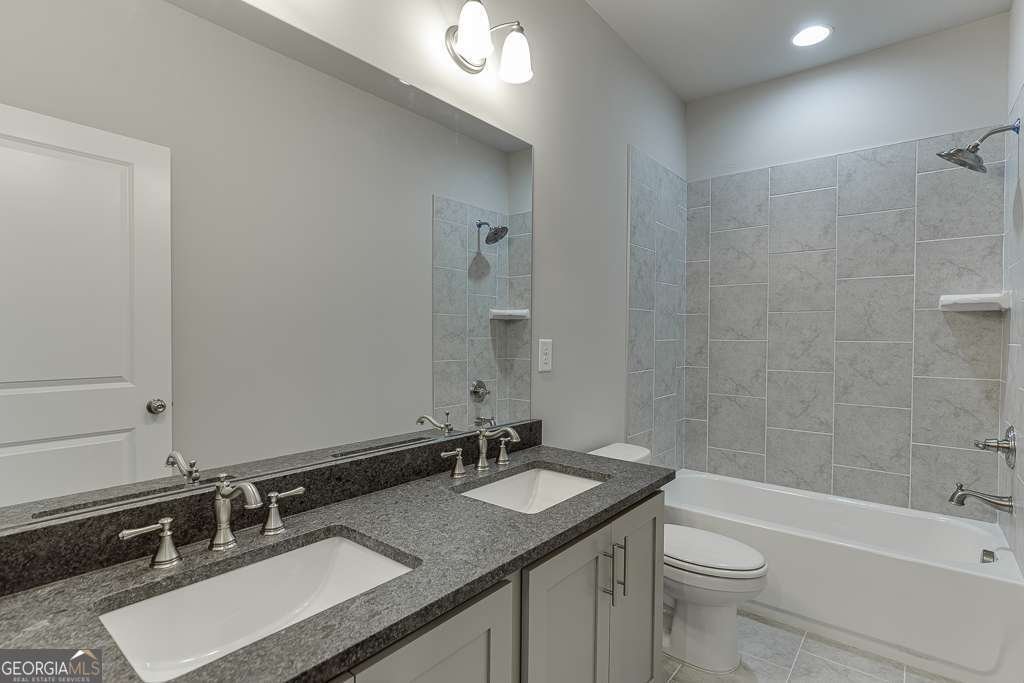 8935 Claude Martin Drive Gainesville - 37