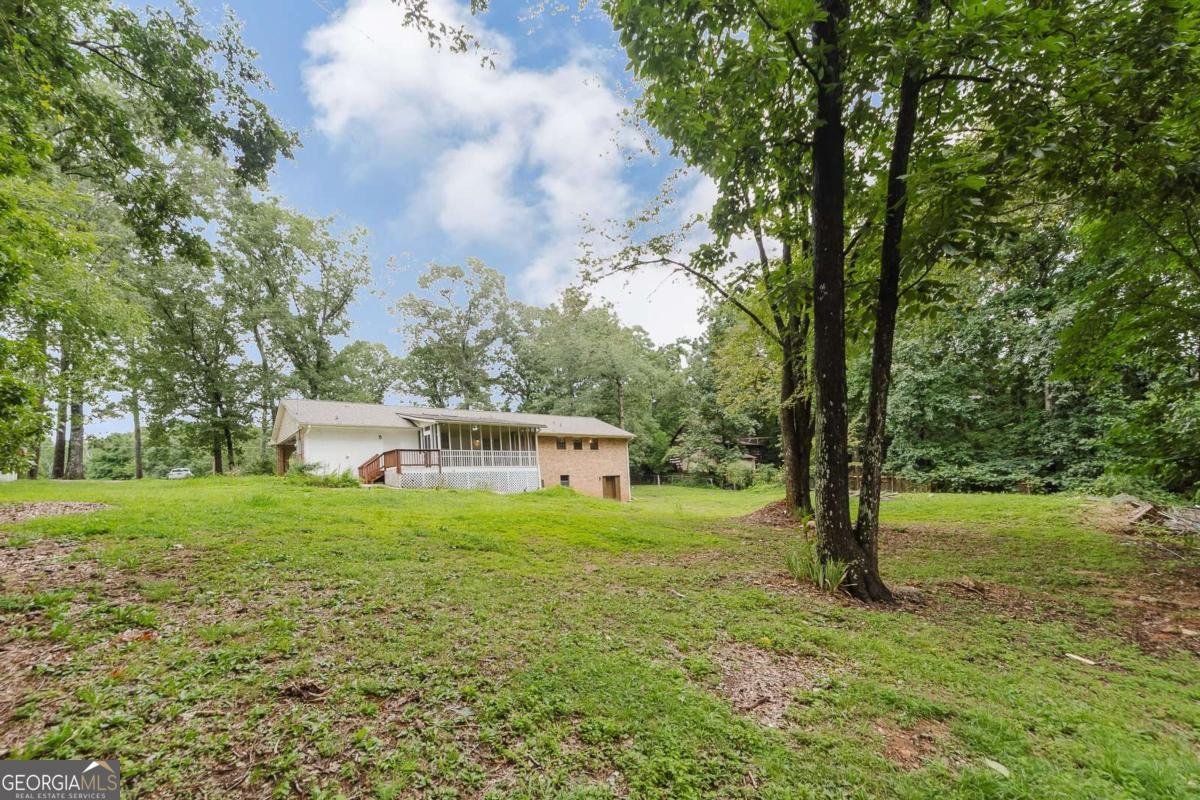 6495 Old Macon Highway Rex - 32