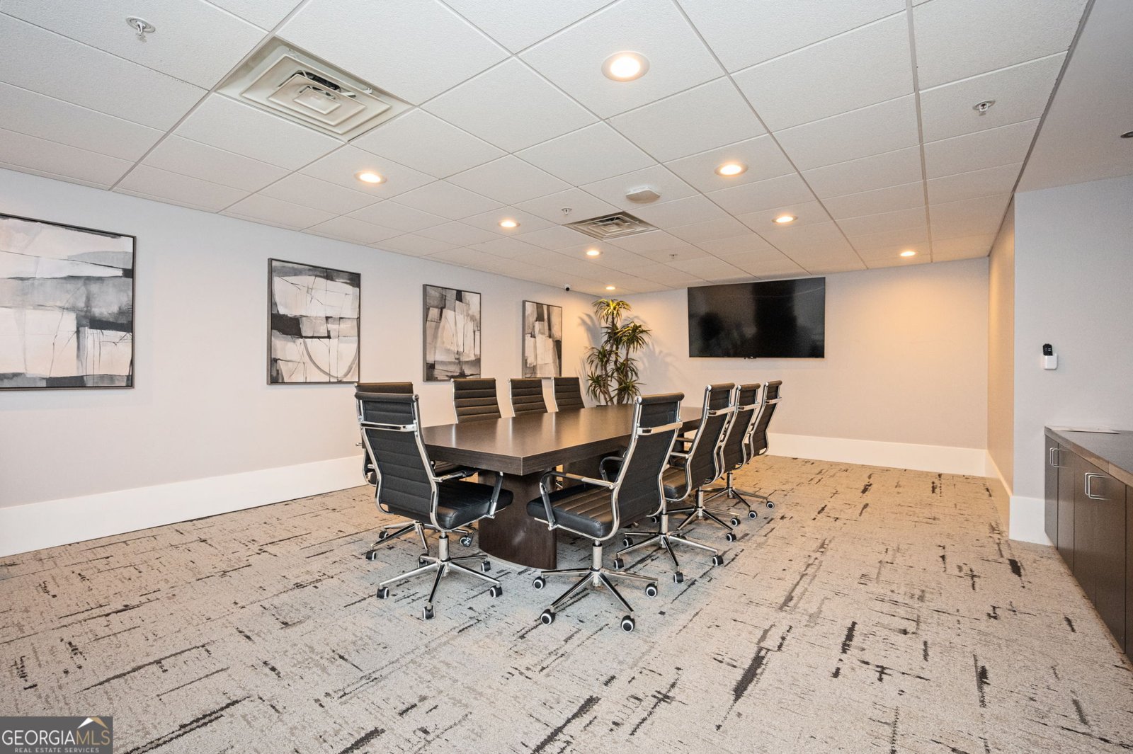 400 Peachtree Street Atlanta - 40