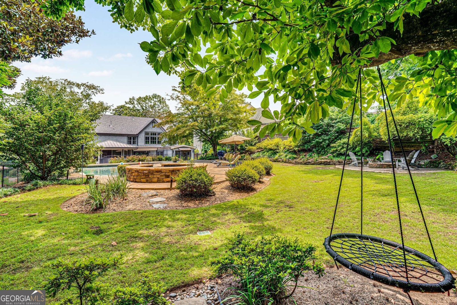 1678 Nottingham Way Atlanta - 28