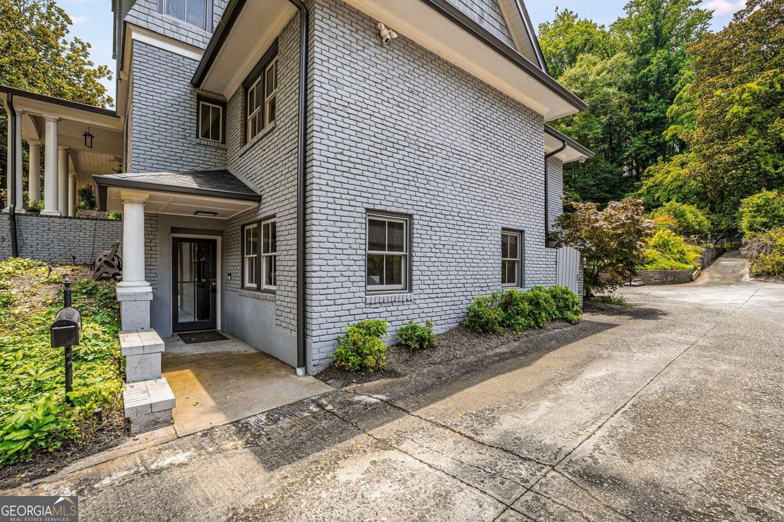 1678 Nottingham Way Atlanta - 34
