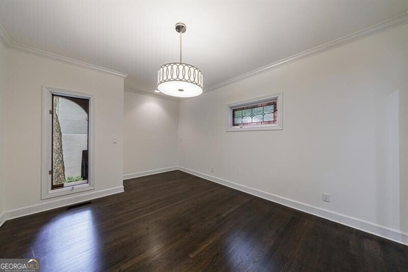 3491 Roswell Road Atlanta - 10