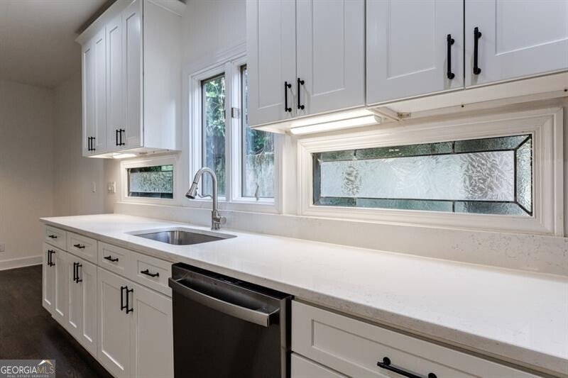 3491 Roswell Road Atlanta - 19