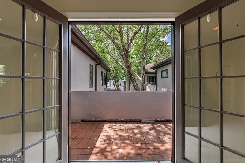 3491 Roswell Road Atlanta - 30